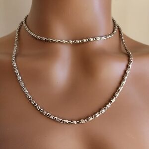 Intricate Silver Necklace for Women